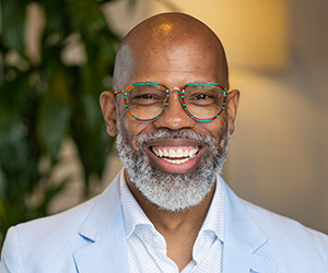 Curtis Hill, Leadership & Diversity Expert & Inclusion Equity Coach